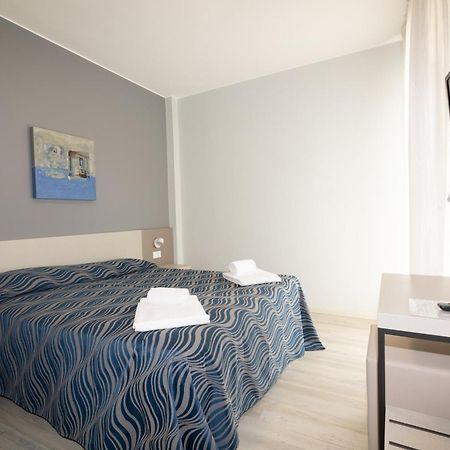 Hotel Nember Lido di Jesolo Exterior foto